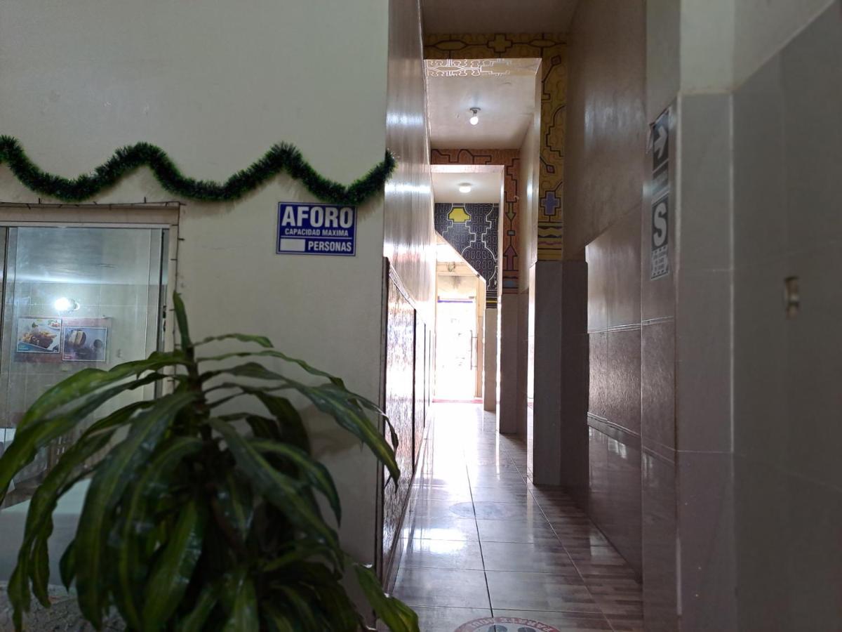 Hospedaje El Emperador Hotel Pucallpa Luaran gambar