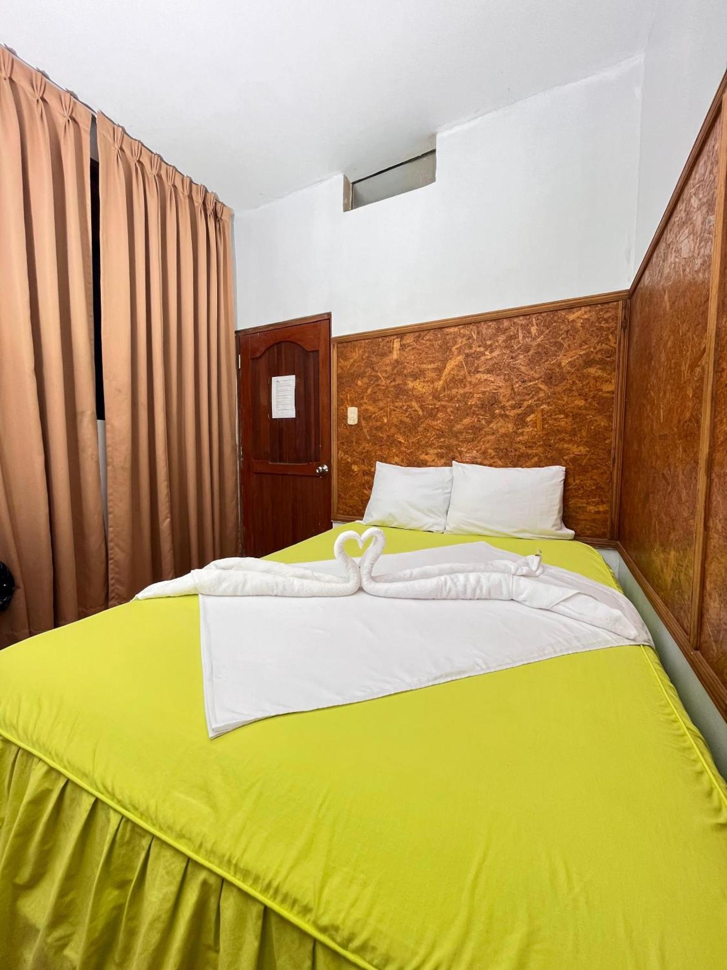 Hospedaje El Emperador Hotel Pucallpa Luaran gambar