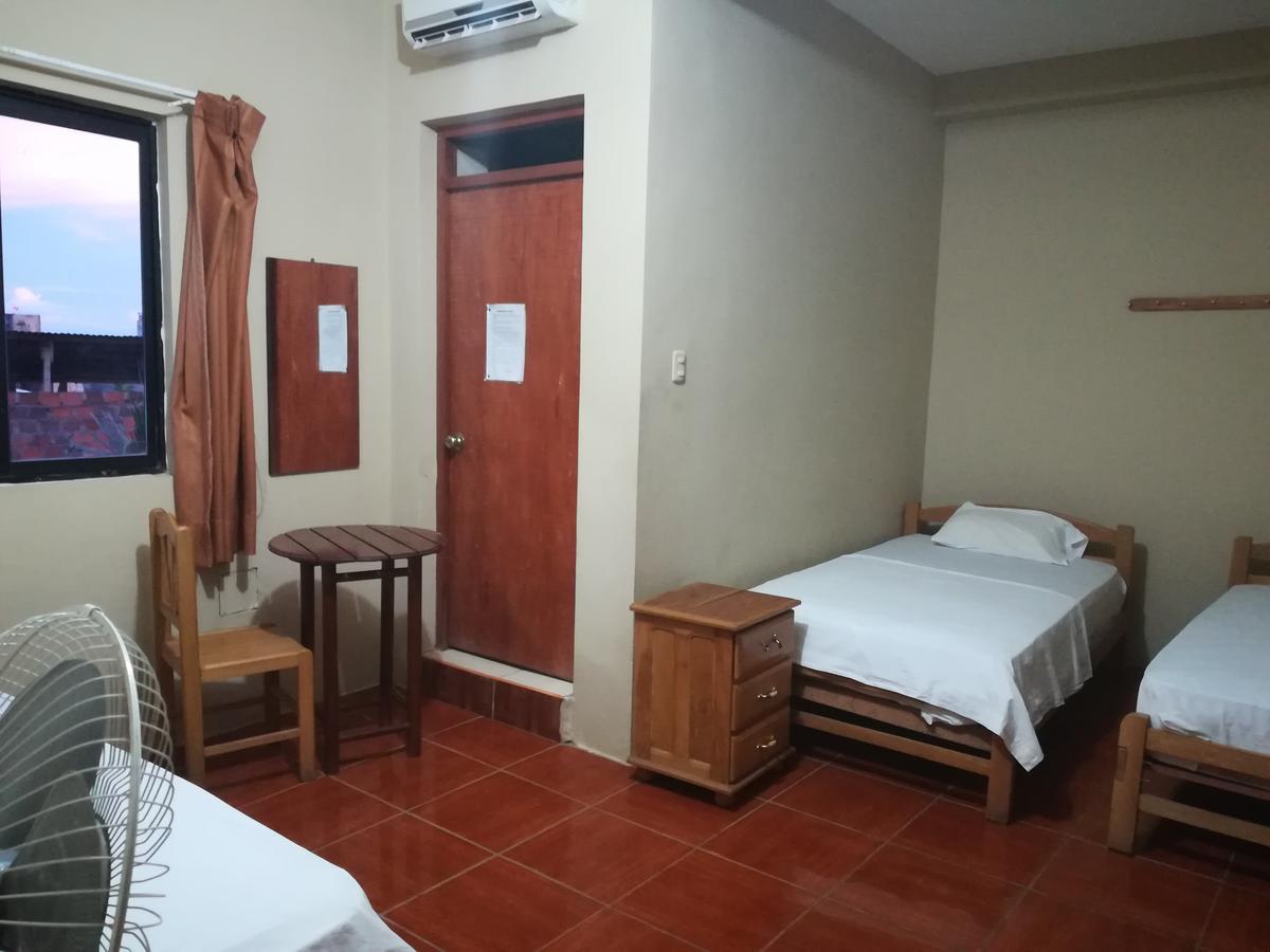 Hospedaje El Emperador Hotel Pucallpa Luaran gambar