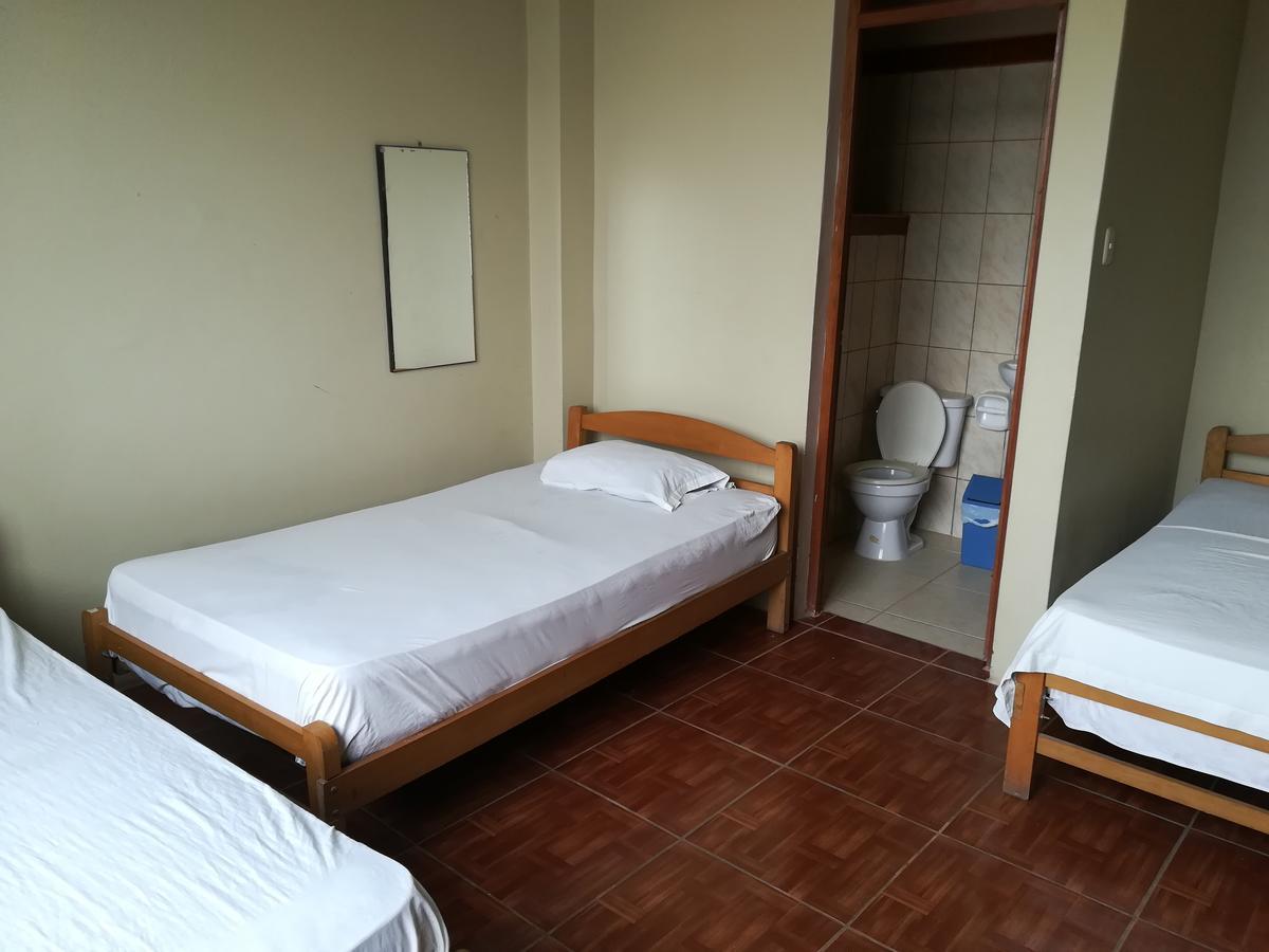 Hospedaje El Emperador Hotel Pucallpa Luaran gambar