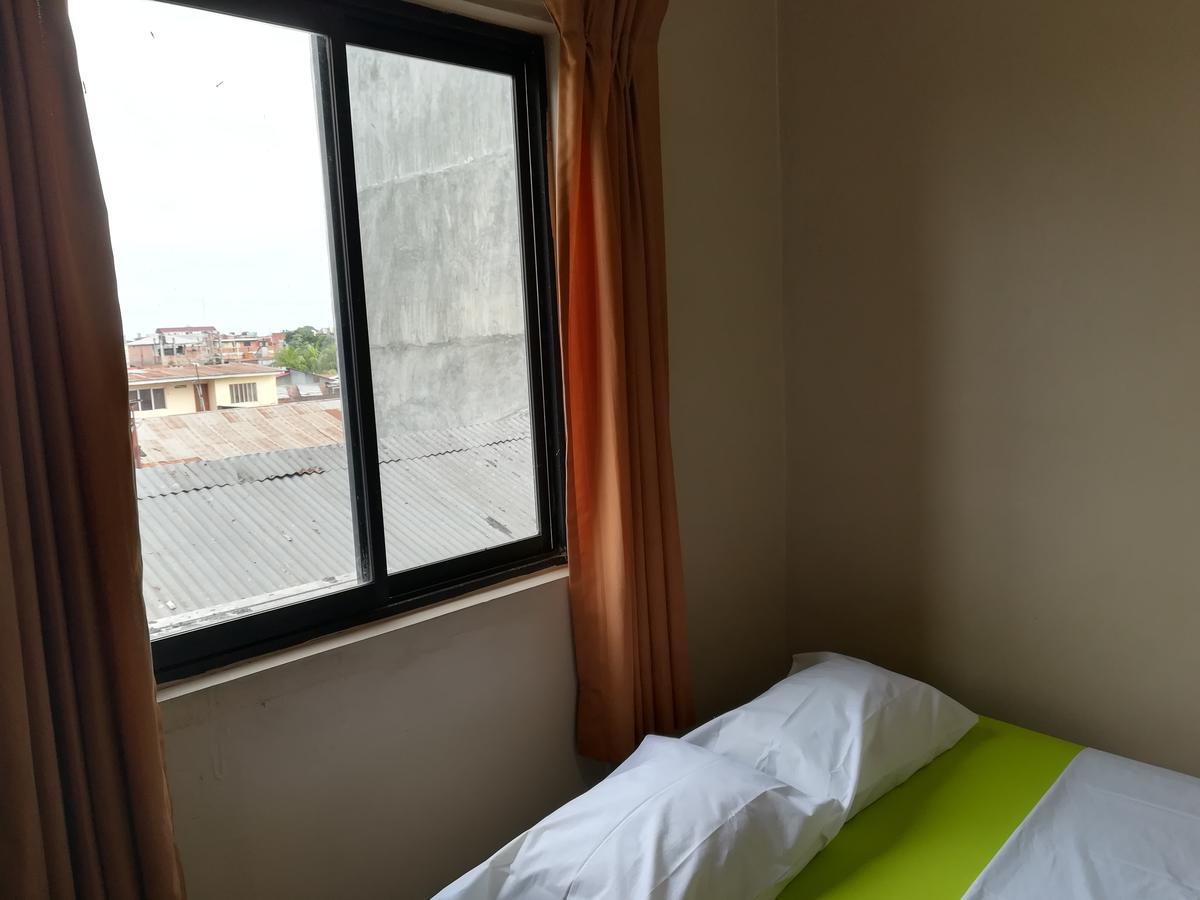 Hospedaje El Emperador Hotel Pucallpa Luaran gambar